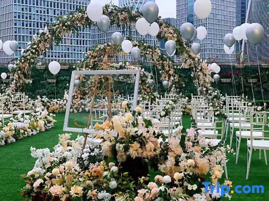 Шэньчжэнь: Garden Hotel by LuxCabins (Shenzhen Futian Convention and Exhibition Center Gangxia Subway Station)