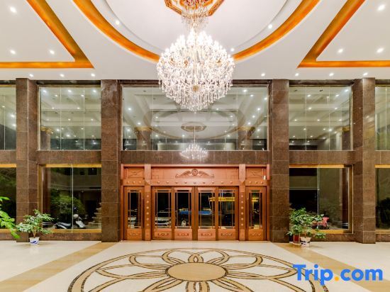 Синьюй: Xinyu Donghu Four Seasons Hotel