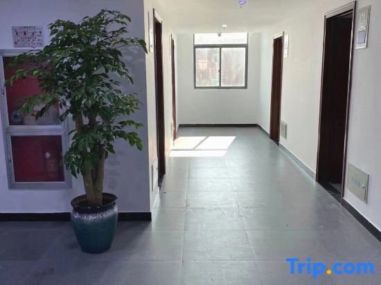 Нинбо: Yuyao Tianluoshan Hotel Apartment