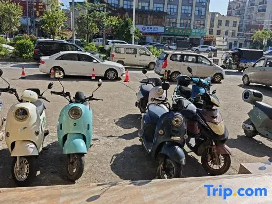 Фанчэнган: Fangchenggang Xinya Hotel (Buszhen Bus New Town)