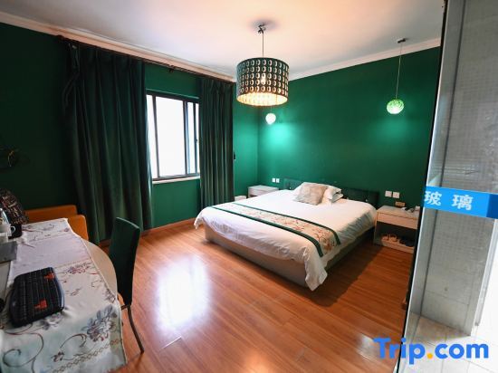 Мяньян: Mianyang Xinyue Hotel (Southwest University of Science and Technology)