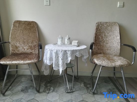 Мяньян: Mianyang Xinyue Hotel (Southwest University of Science and Technology)