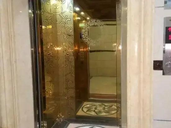Йингген: Qiongzhong Senquan Hotel