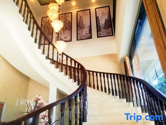 Баошань: Yunshang Four Seasons Shangpin Hotel (Baoshan Banqiao Ancient Town)