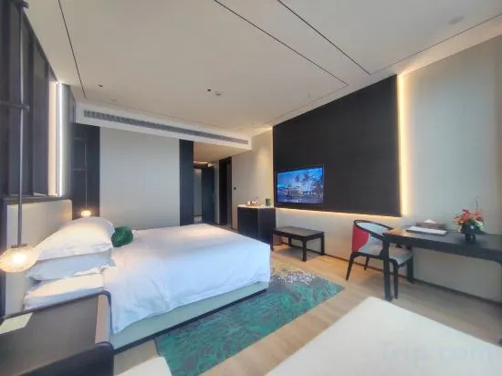 Хуанган: Grand Skylight Hotel Huangmei