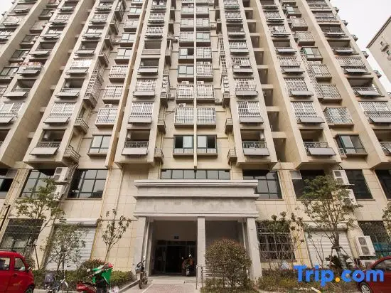 Бенгбу: Bengbu Flower Theme Apartment
