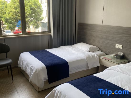 Чичжоу: Dongzhi Lingdi Business Hotel
