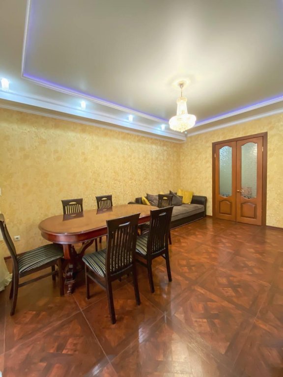 Астрахань: KvartHotel (КвартОтель) на Ленина 14