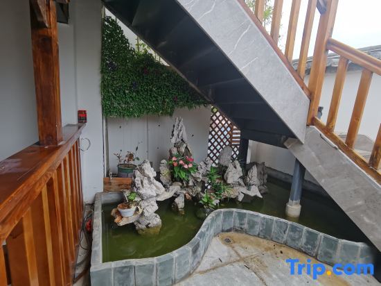 Линьань: Jianshui Bushe Homestay (Gucheng Branch)
