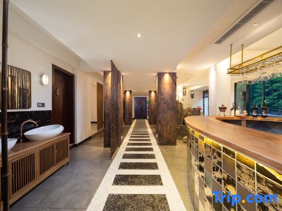 Шизиян: Jiuyue Qiusu Guesthouse