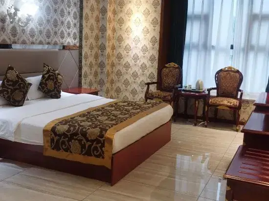 Чунцин: Chongqing Fufeng Hotel