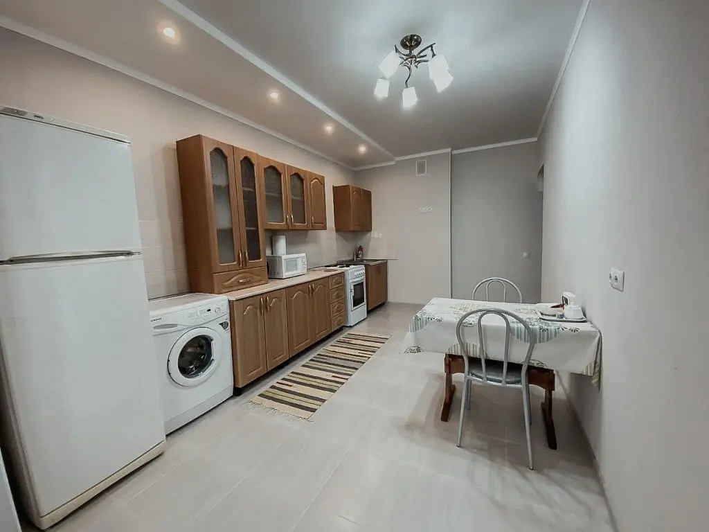 Астрахань: KvartHotel on Savushkina 6I