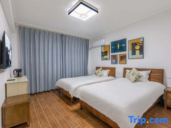 Шаоксинг: Tinghua B & B