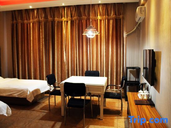 Дацин: Sunshine Leisure and Business Hotel