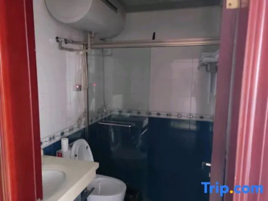 Чжэньцзян: Changcheng Business Hostel