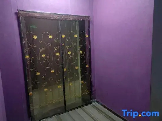 Чжэньцзян: Changcheng Business Hostel