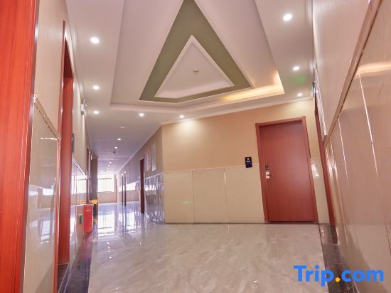 Фуян: Mingjun Express Hotel (South Railway Station)