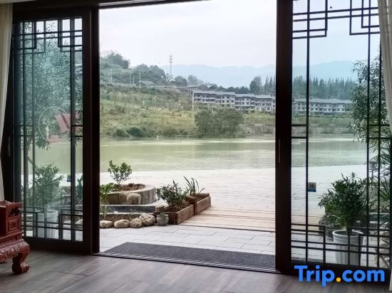 Чунцин: Chongqing Jiangwan Inn