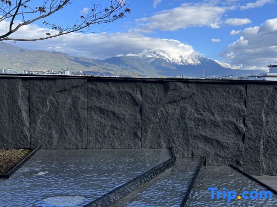 Лицзян: Nazhu Sky Courtyard Designer Snow Mountain View Homestay (Lijiang City Rizhao Jinshan Branch)