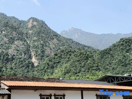 Шанграо: Sanqing Mountain Sanqing Farm House