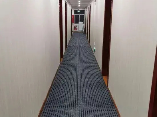 Наньтун: Nantong Futong Business Hotel