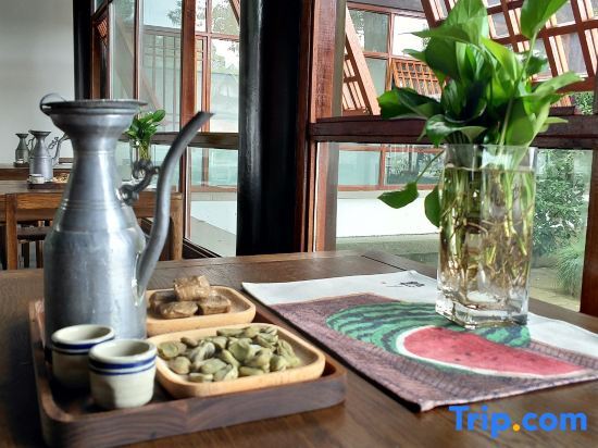 Шаоксинг: Shaoxing Yihu Wineyard  hotel