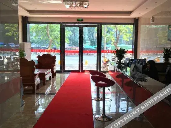 Юйлинь: Xiongfu Business Hotel (Yulin Yufu Road Store)