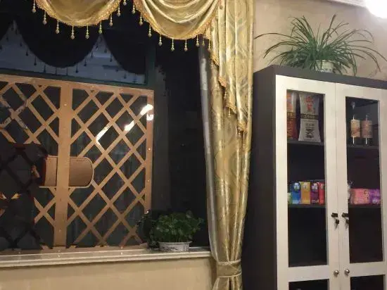 Tongling: Tongling Hengda College Apartment