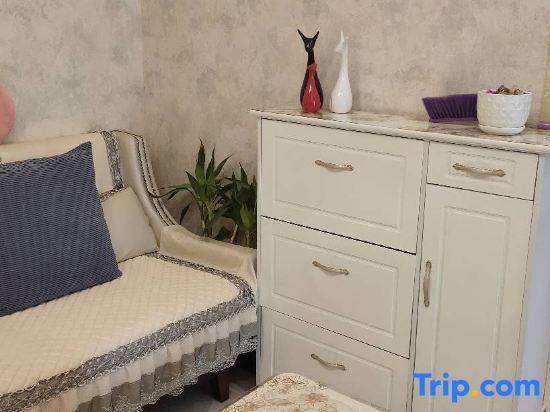 Tongling: Tongling Hengda College Apartment