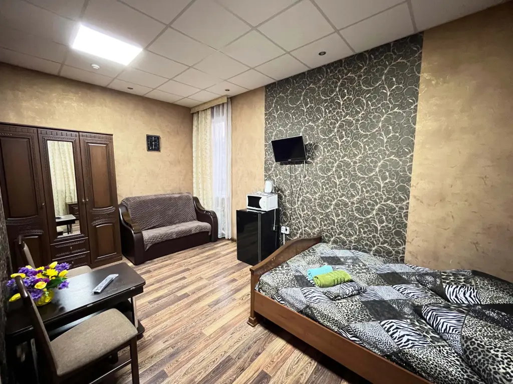 Астрахань: Гостевой дом AstHome