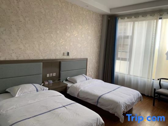 Дали: Chengyue Hotel
