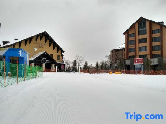 Цзилинь: Vanke Songhuahu Happy Ski Apartment