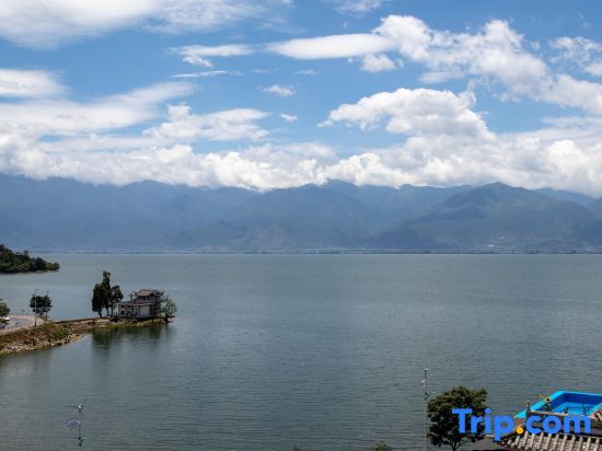 Дали: DaLiShunYanHostelry（Erhai Lake）