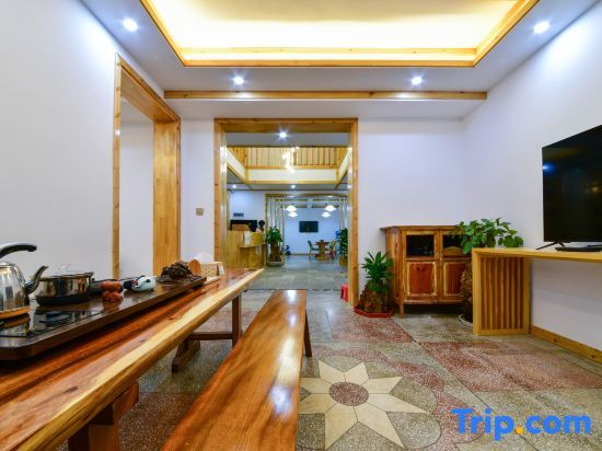 Юйси: FuXian Lake XiXia Hotel