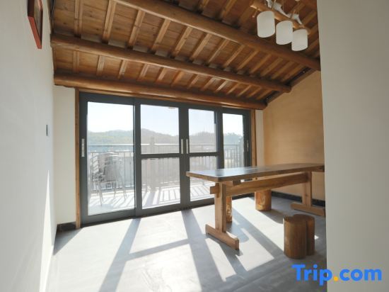 Шанграо: Wuyuan yijianyuan homestay