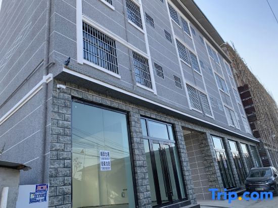 Дэхун: Ruili Zhuyunxuan Apartment