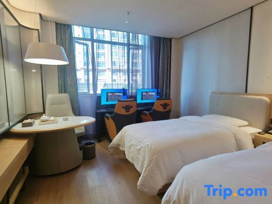 Хэфэй: Earl family hotel（feidong store）