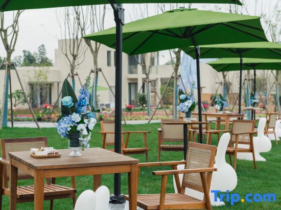 Хучжоу: Blossom House Changxing