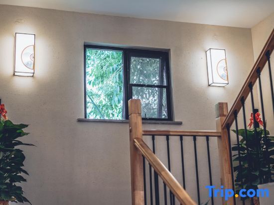 Уси: Nanshan Zhuhai Taibu Zhuyin Hostel
