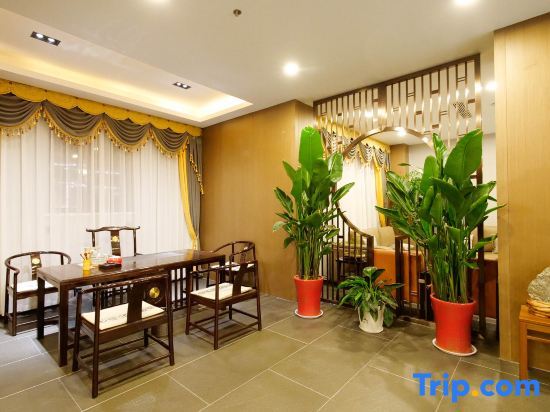 Линьи: Quanpan Yaju Hotel (Qiannan Zhisheng Tangquan Building 5)