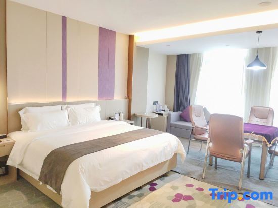 Дунгуань: Lifeng Hotel (Dongguan Shipai Ecological Park store)