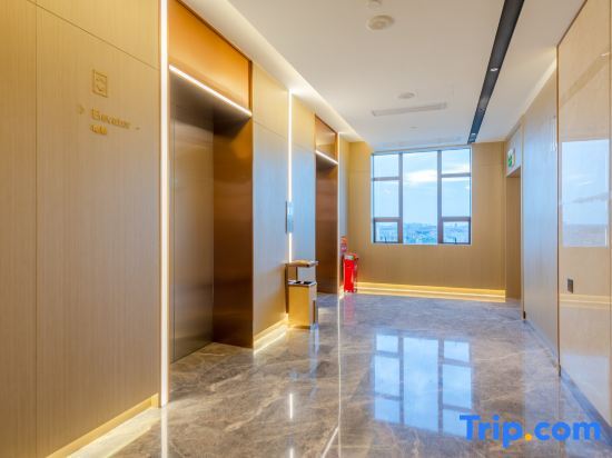 Дунгуань: Lifeng Hotel (Dongguan Shipai Ecological Park store)