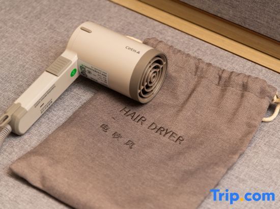 Дунгуань: Lifeng Hotel (Dongguan Shipai Ecological Park store)