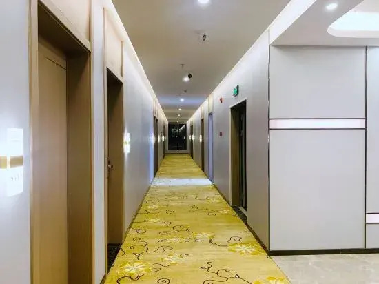 Бицзе: Yijia Hotel (Qianxi High-speed Railway Station)