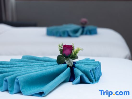 Хэнъян: yicheng hotel