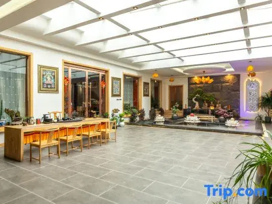 Синьчжоу: Wutai Mountain Miaoyin Zenju Boutique Homestay