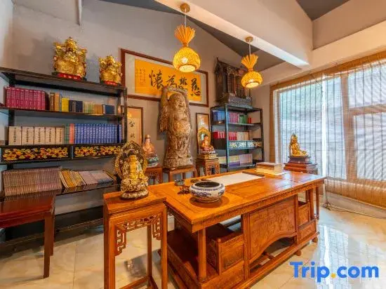 Синьчжоу: Wutai Mountain Miaoyin Zenju Boutique Homestay
