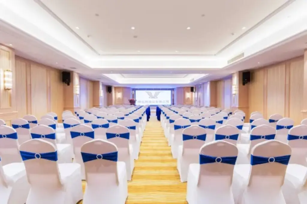 Дунгуань: Vienna Hotel (Dongguan Wangniudun Wanghong Hub City)