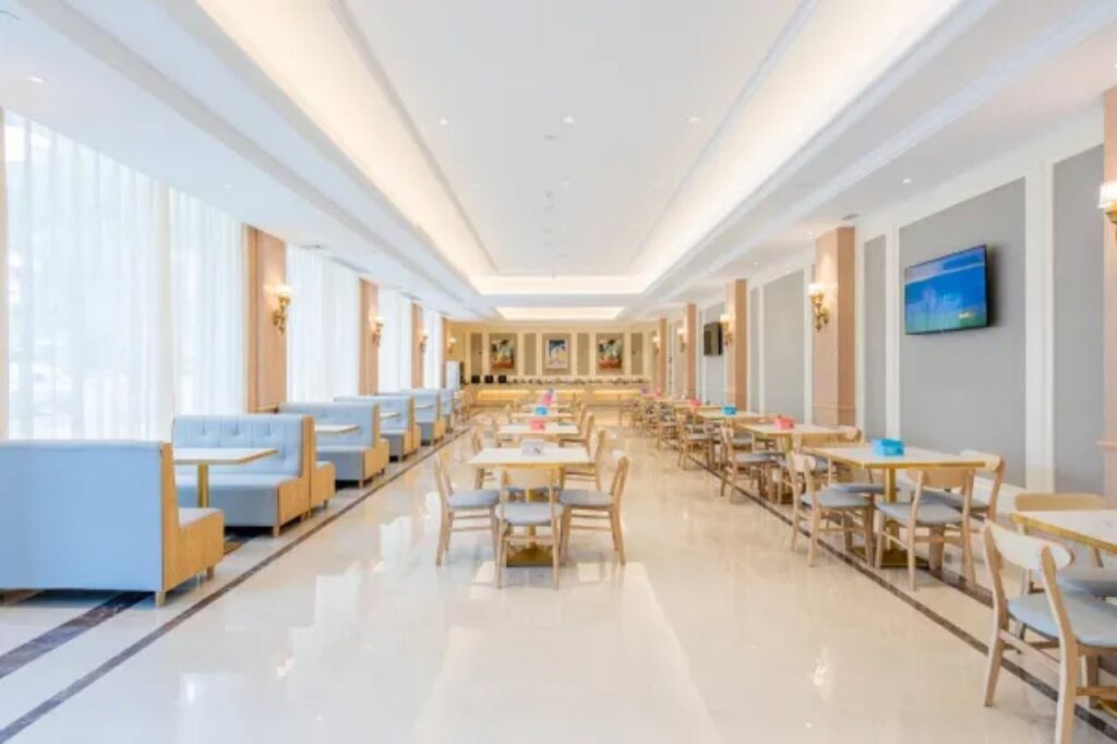 Дунгуань: Vienna Hotel (Dongguan Wangniudun Wanghong Hub City)