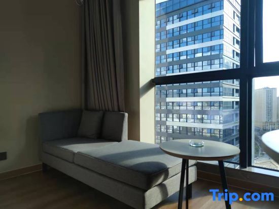 Куньмин: Vienna International Hotel(Wuyue Plaza store, dahegang subway station, Kunming high tech Zone)